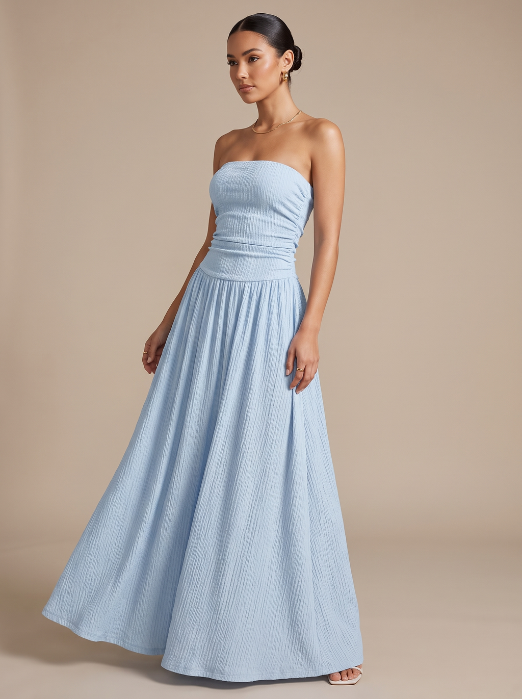 Robe longue plissée