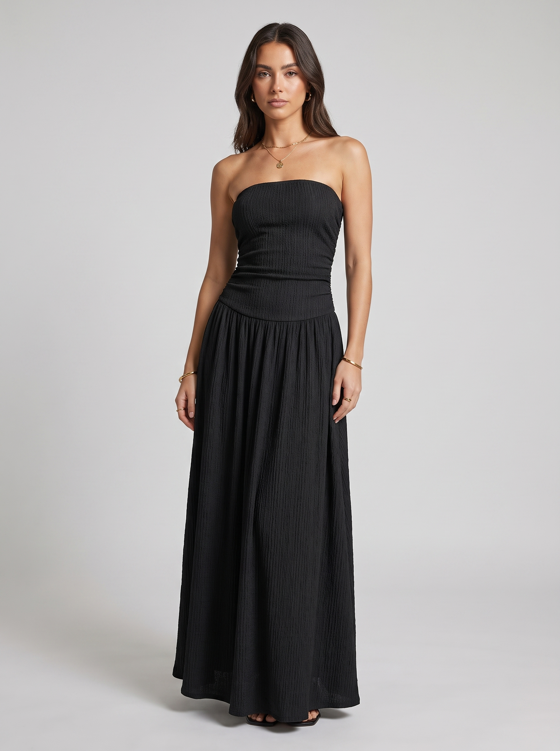 Robe longue plissée