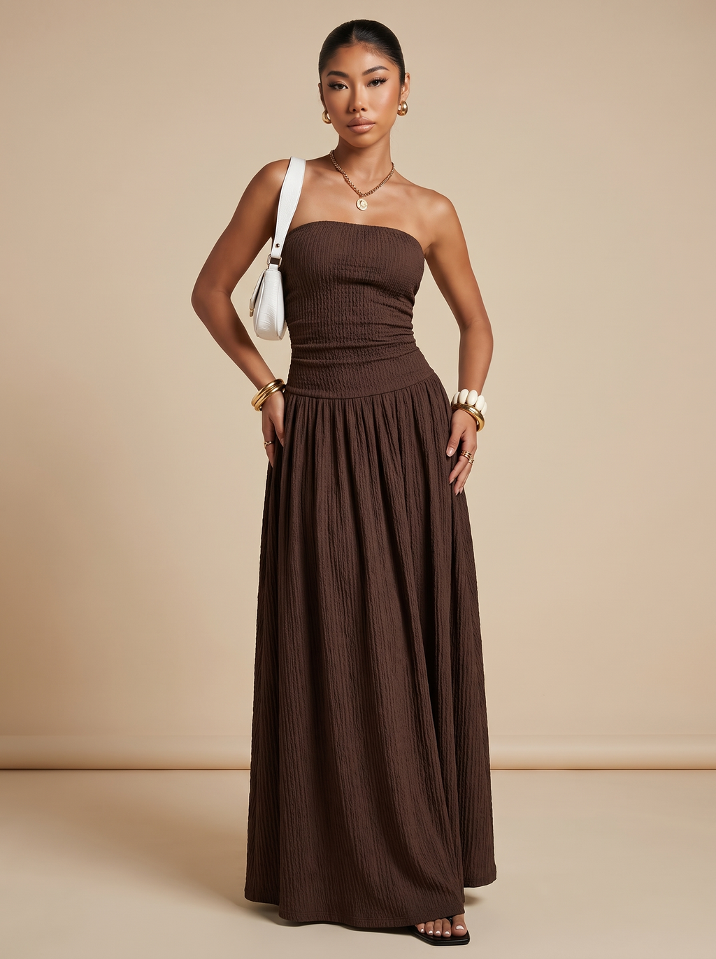 Robe longue plissée